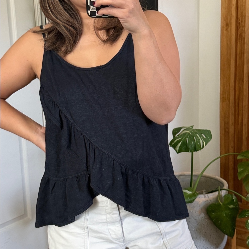 A.L.C Flowy 100% linen Navy Blue Strappy Tank. L